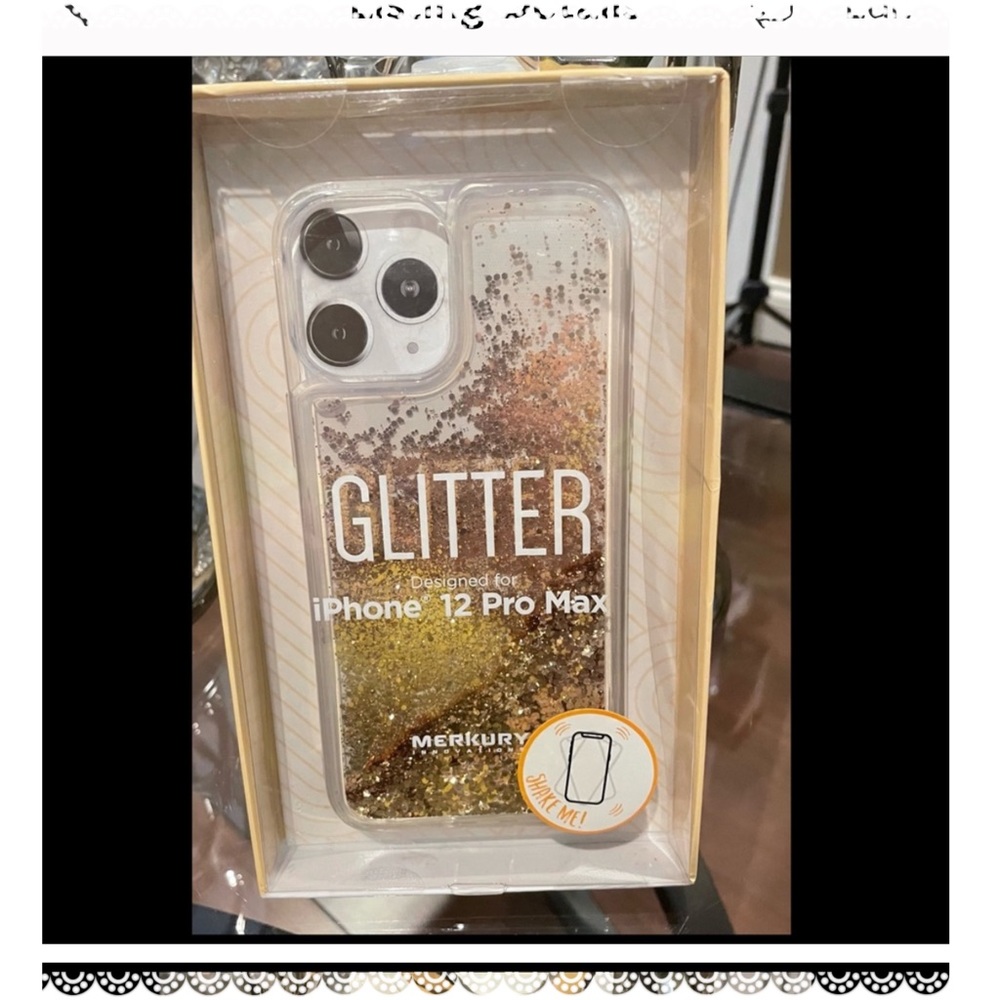 Merkury Innovations iPhone 12 Pro Max  gold glitter floating case .